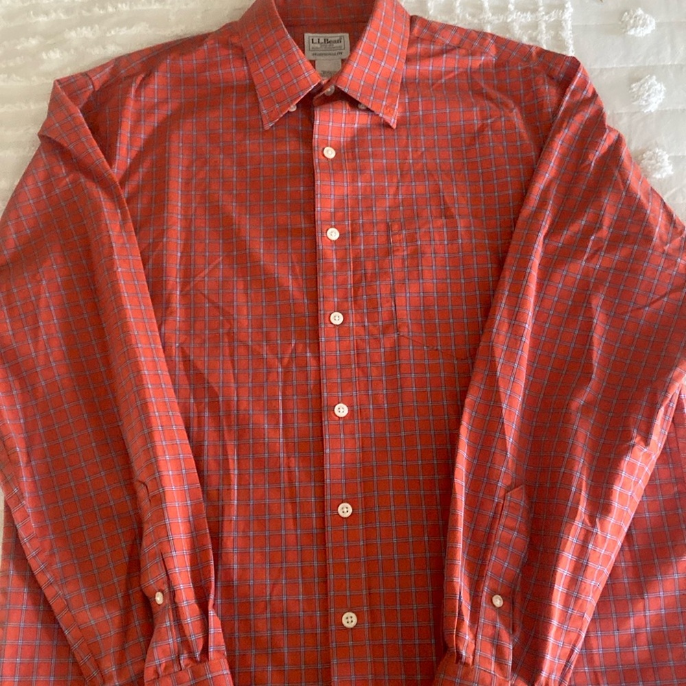 L.L. Bean long sleeve button up size M-tall traditional fit
